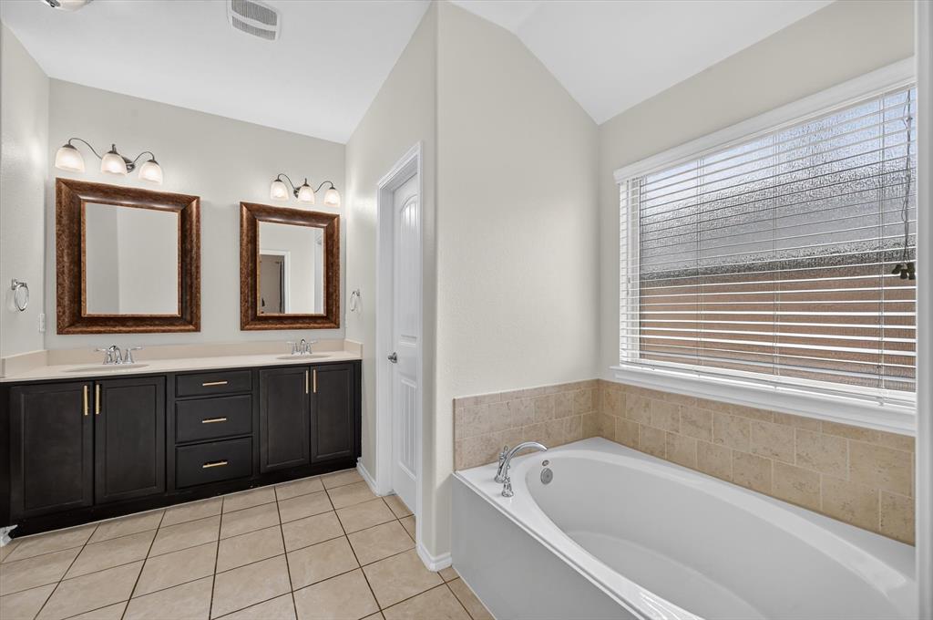 1325 Cheyenne Drive Property Photo 19