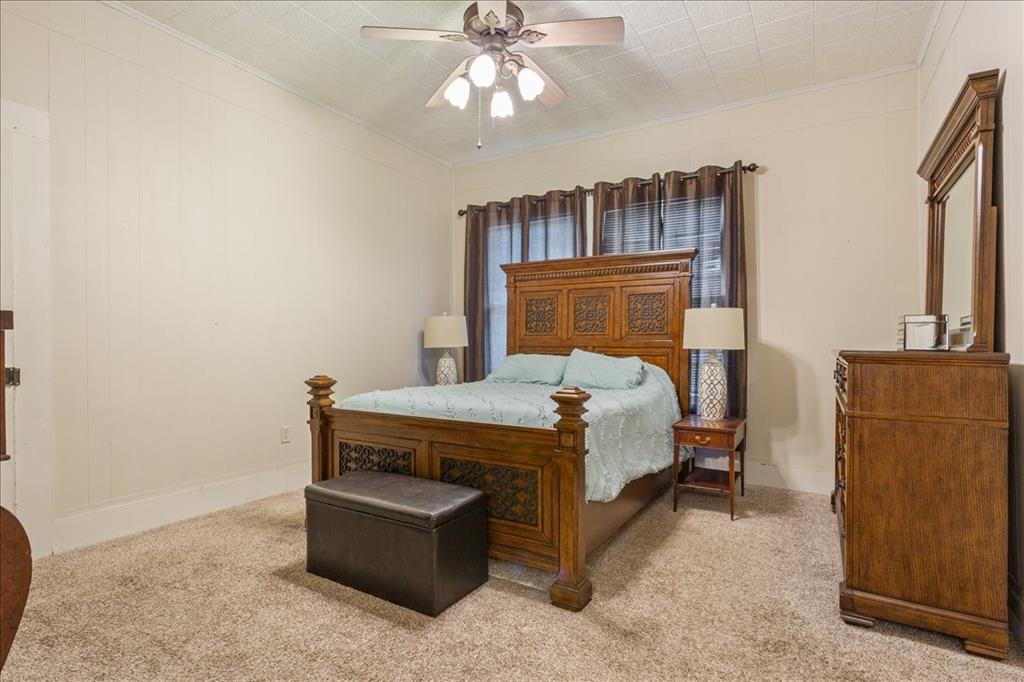102 S Hogan Street Property Photo 13