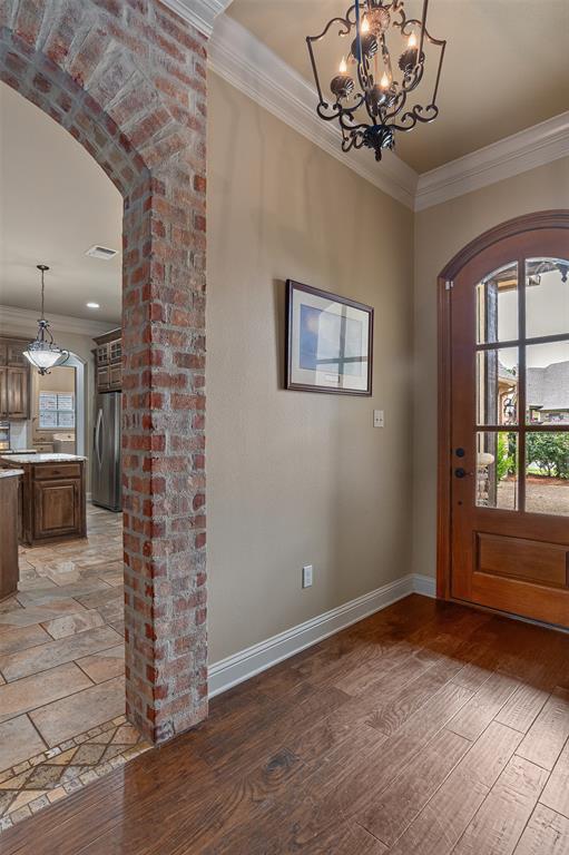 672 Dumaine Property Photo 4