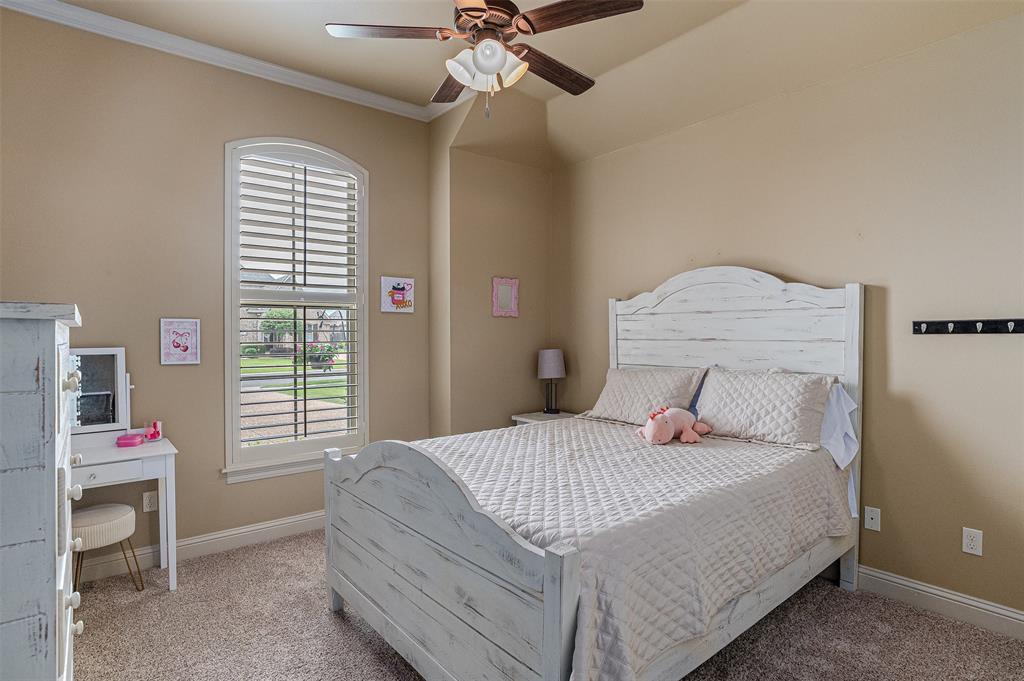672 Dumaine Property Photo 10