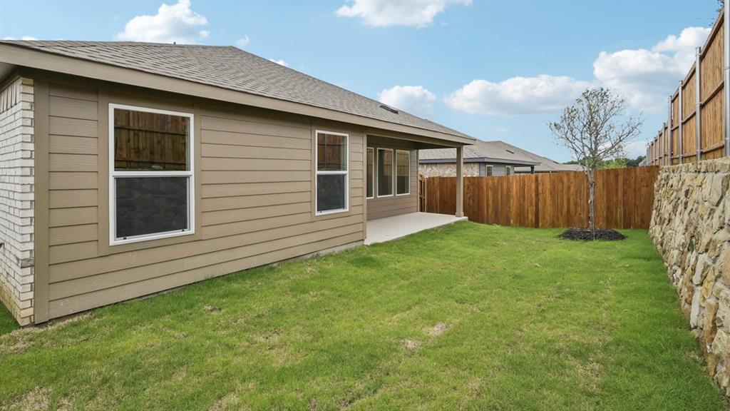 3408 Spur Run Property Photo 7