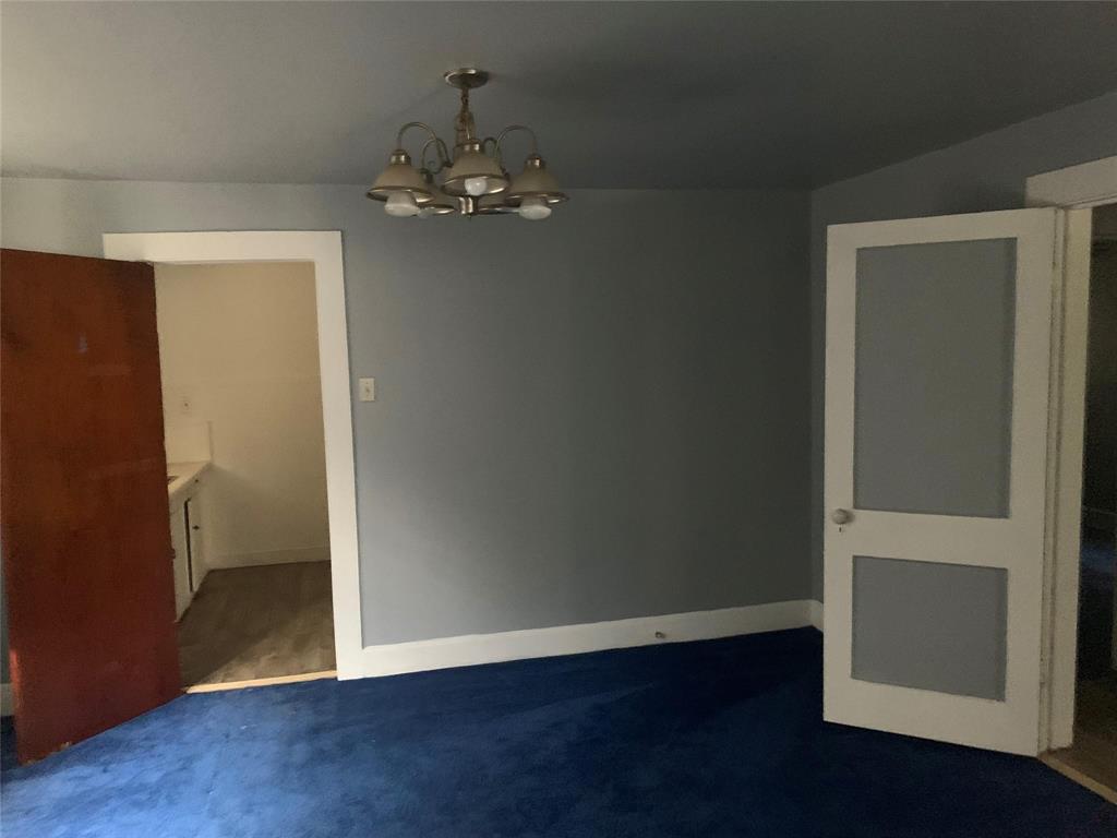 2327 Dathe Street Property Photo 13