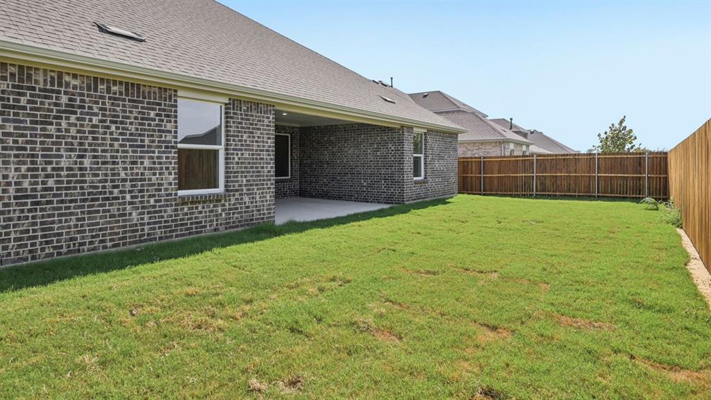 9525 Dugout Drive Property Photo 5