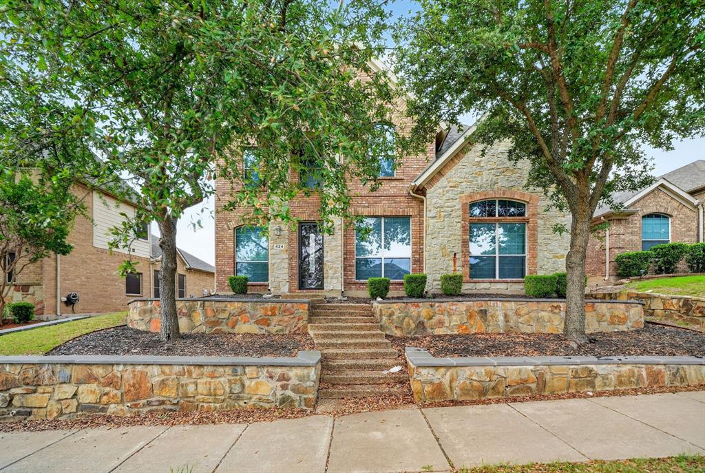 424 Castle Street Property Photo 1