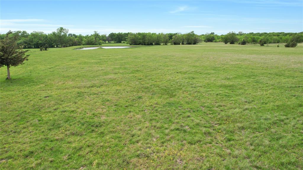 011 East Line Property Photo 6