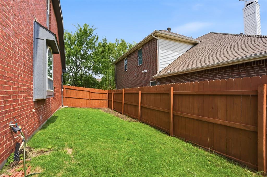 2302 Sherbrooke Lane Property Photo 34