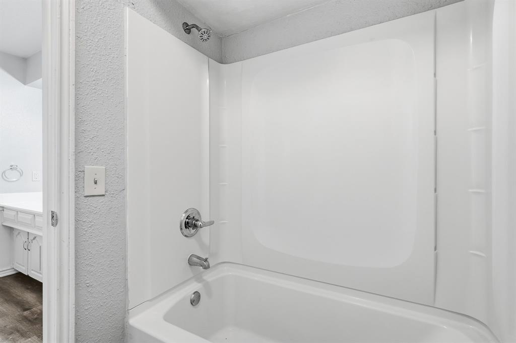 1500 Sandy Creek Drive Property Photo 28