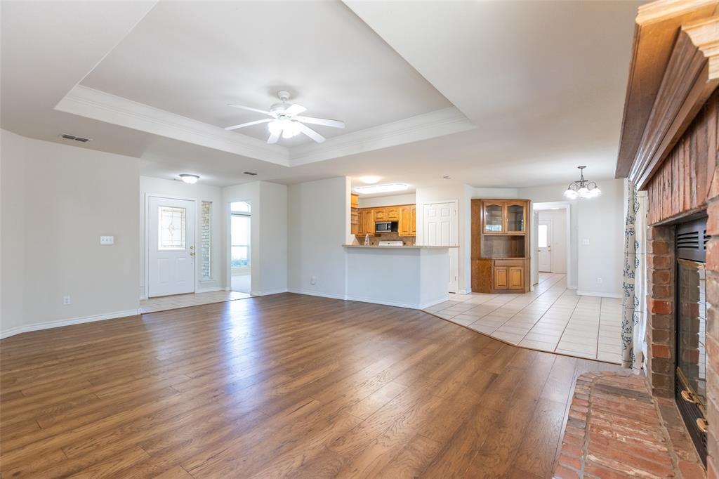 221 Codybug Road Property Photo 6