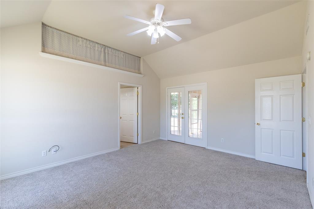 221 Codybug Road Property Photo 16