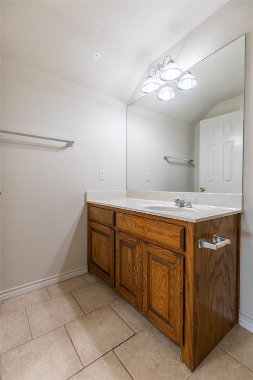 221 Codybug Road Property Photo 30