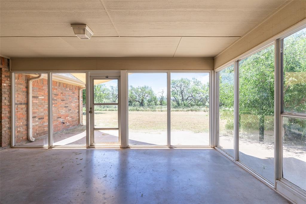 221 Codybug Road Property Photo 33