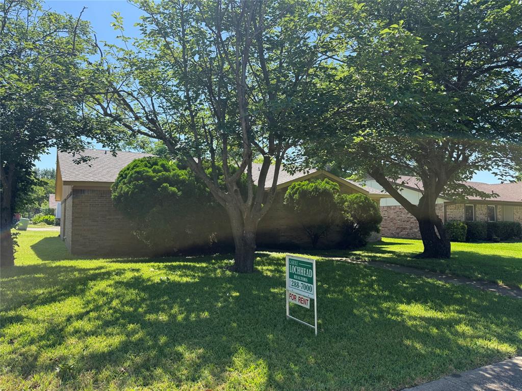 1400 Long Shadow Lane Property Photo 1