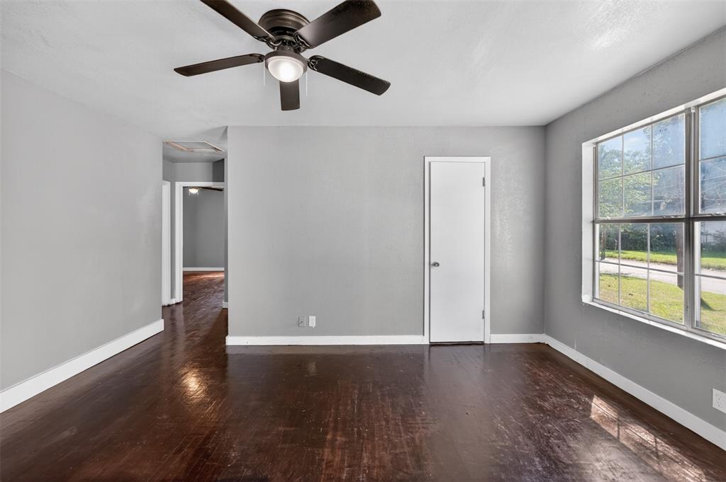 604 Graham Street Property Photo 3
