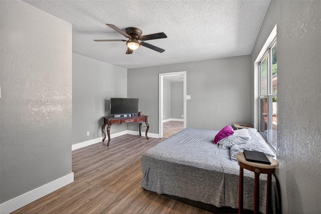 604 Graham Street Property Photo 17