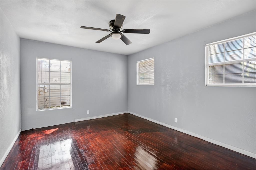 604 Graham Street Property Photo 21