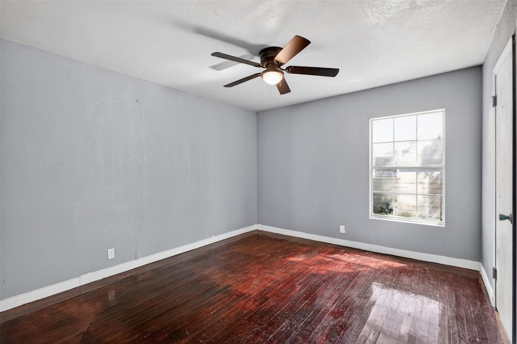 604 Graham Street Property Photo 25