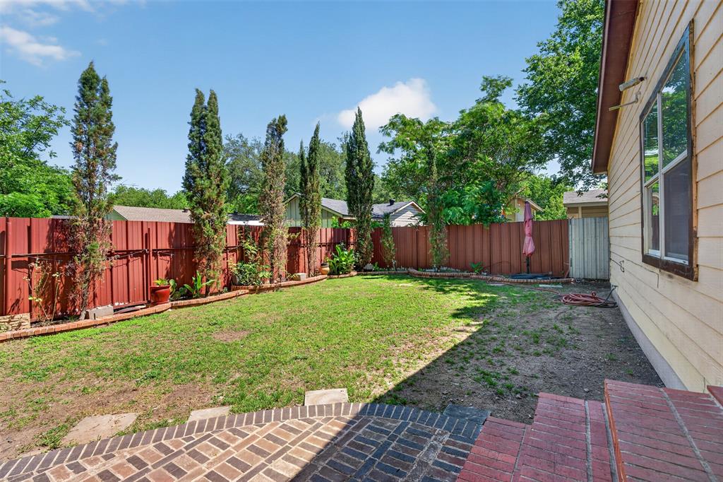 604 Graham Street Property Photo 27