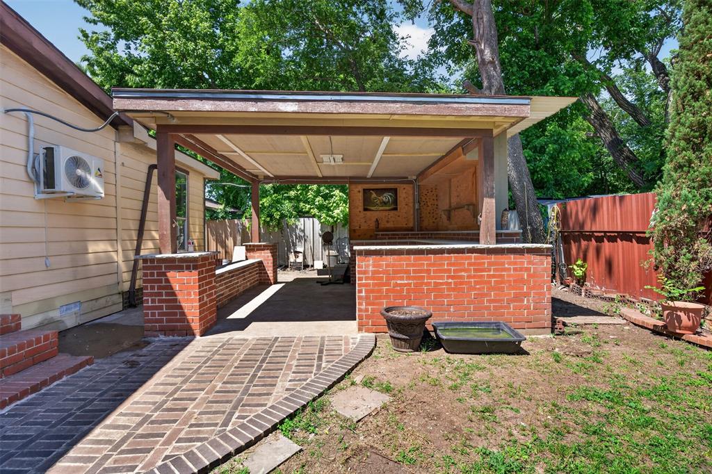 604 Graham Street Property Photo 29