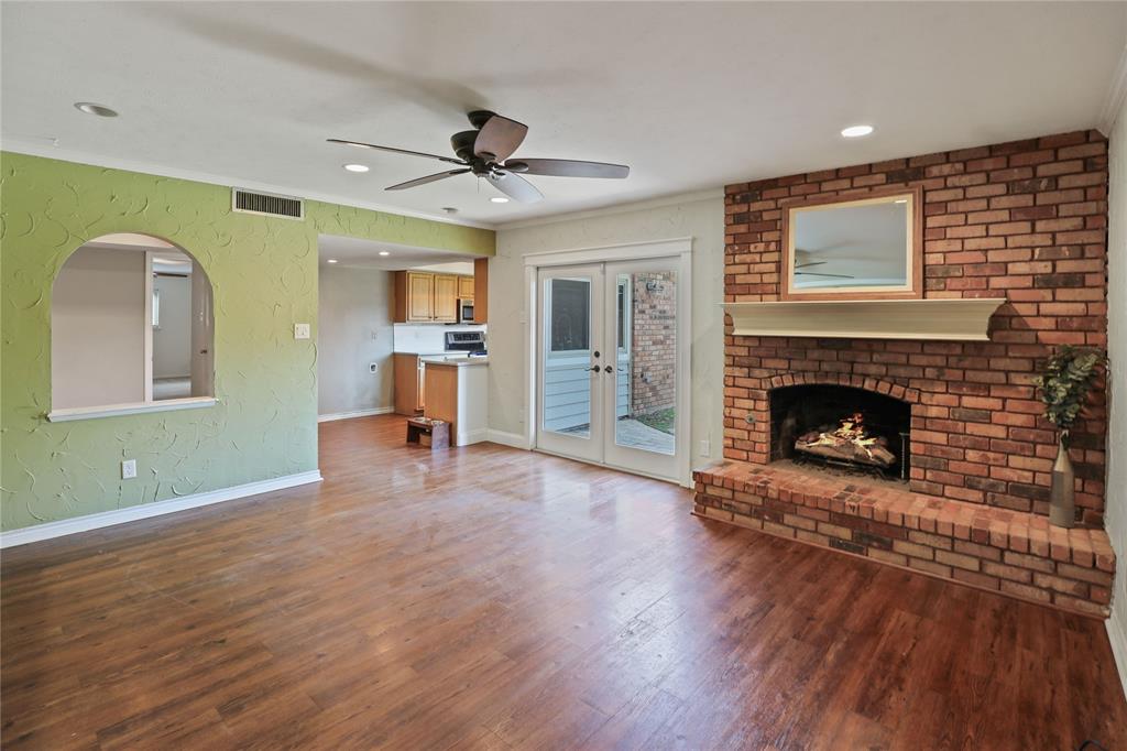 1113 Mossvine Drive Property Photo 11