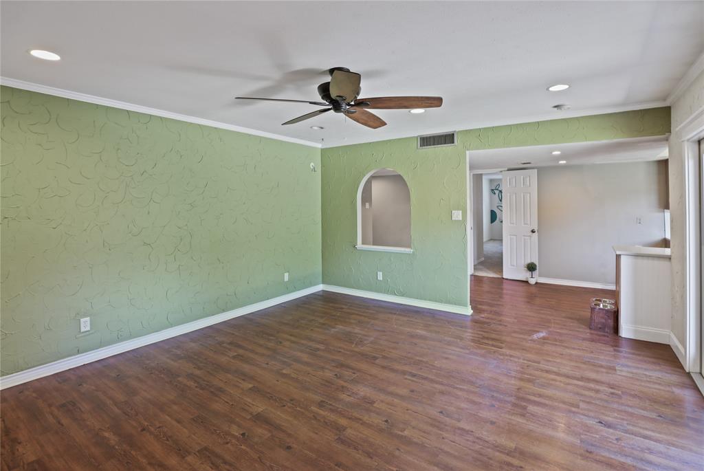 1113 Mossvine Drive Property Photo 12