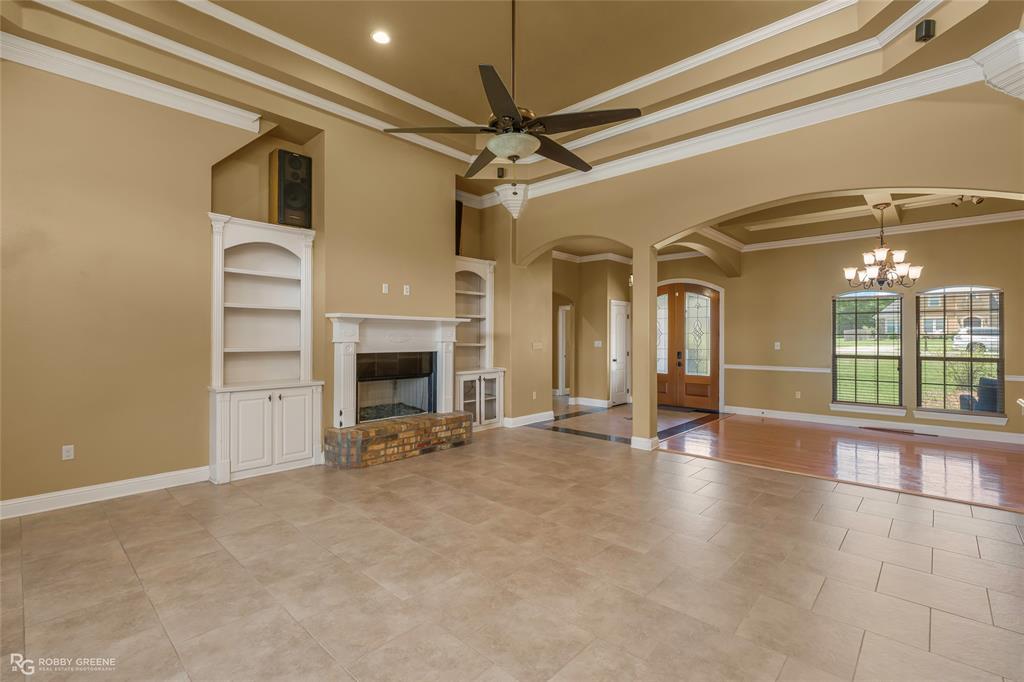 5605 Winder Circle Property Photo 6