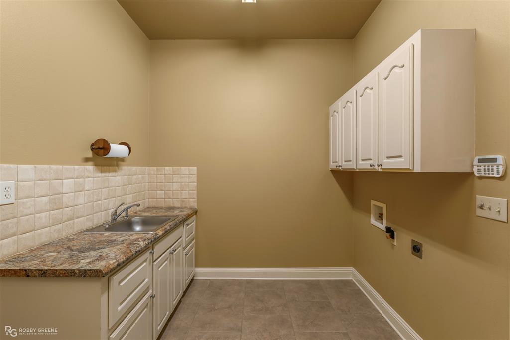 5605 Winder Circle Property Photo 28