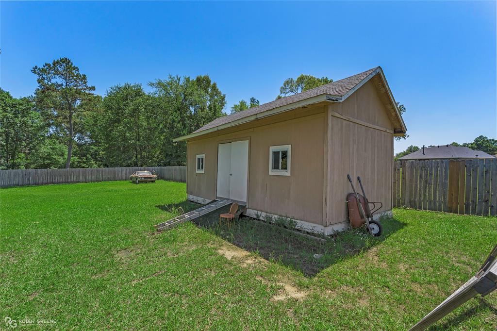 5605 Winder Circle Property Photo 32
