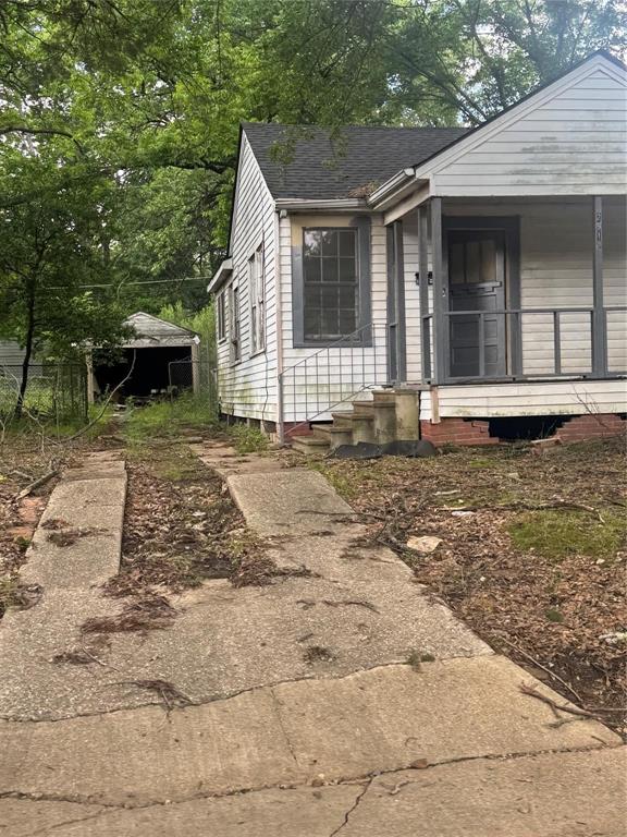 2918 Midway Street Property Photo 1