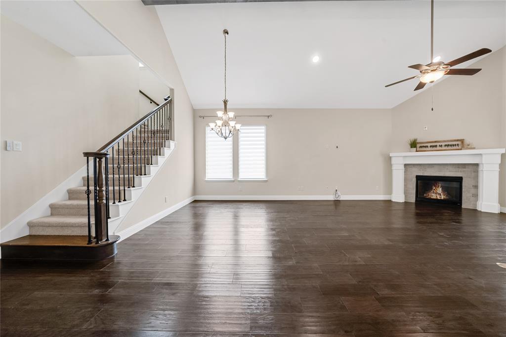 2712 Cross Oak Place Property Photo 7
