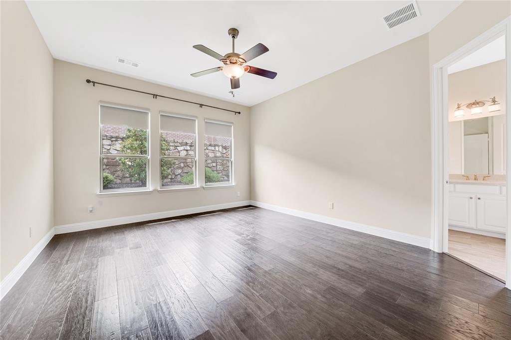2712 Cross Oak Place Property Photo 15