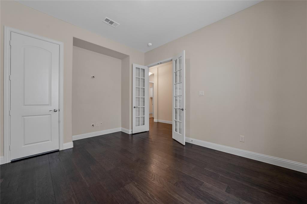 2712 Cross Oak Place Property Photo 21