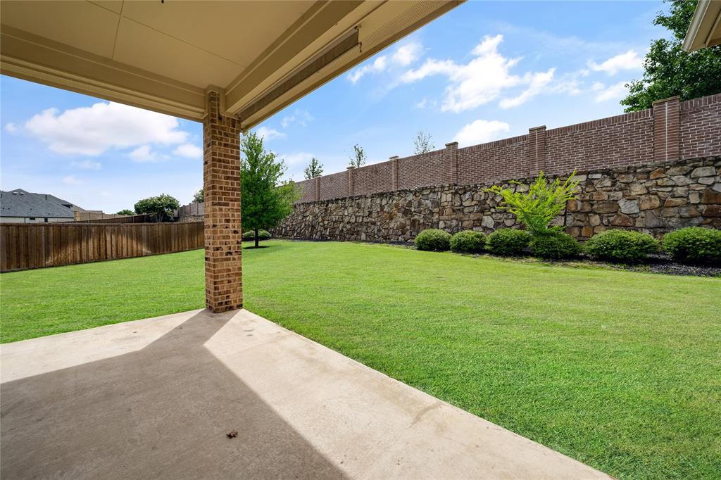 2712 Cross Oak Place Property Photo 31