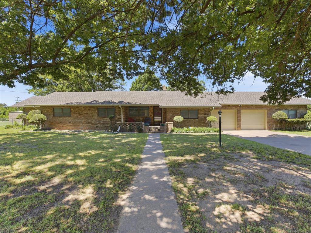 7642 Tx-175 Property Photo 1