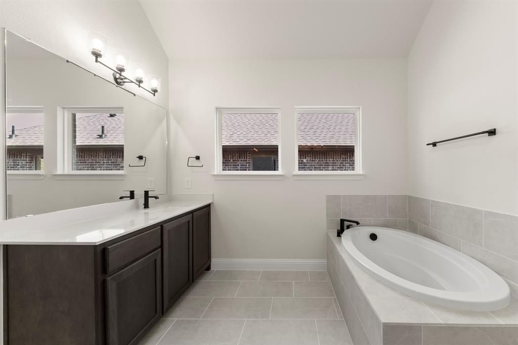 502 Shadow Ridge Road Property Photo 21