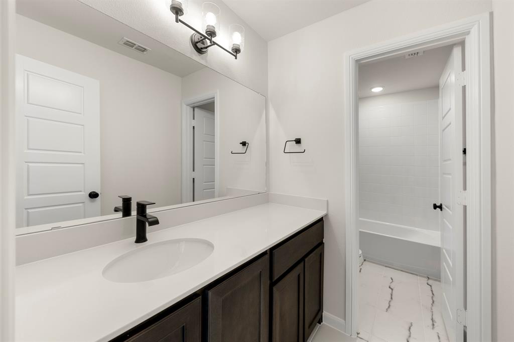 502 Shadow Ridge Road Property Photo 30