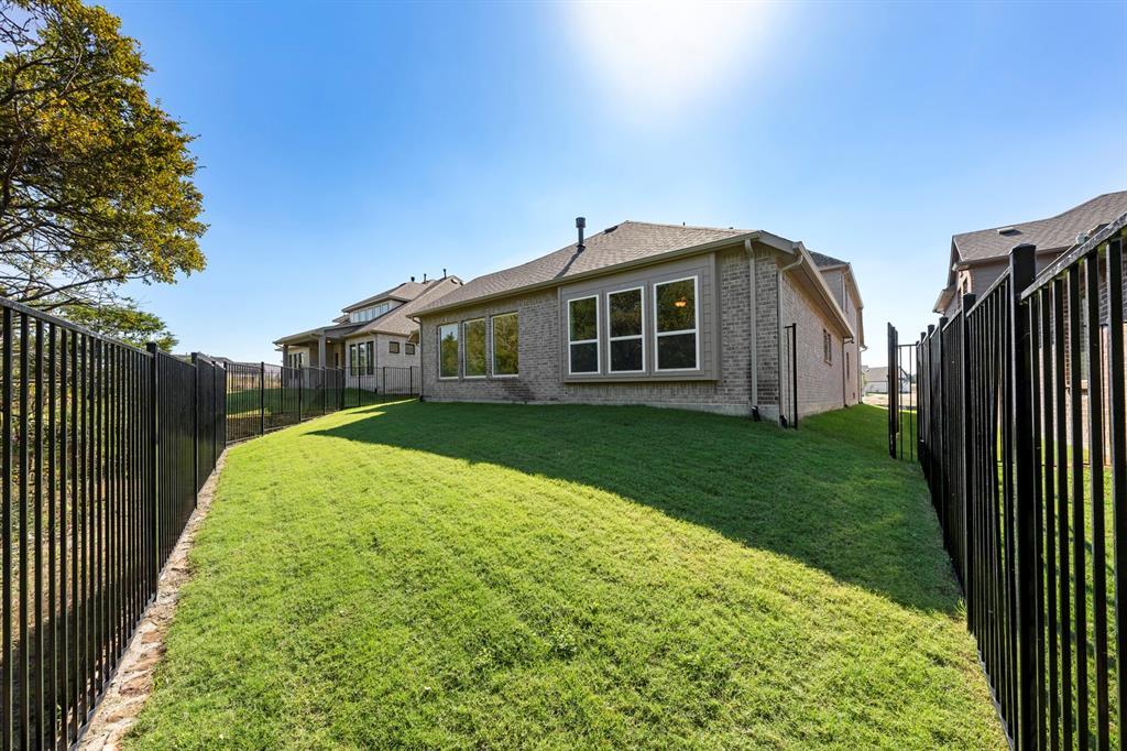 502 Shadow Ridge Road Property Photo 34