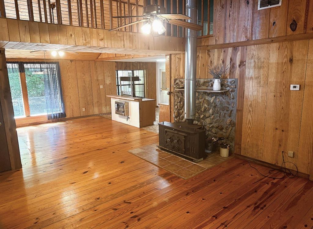 210 Whispering Pines Trail Property Photo 3