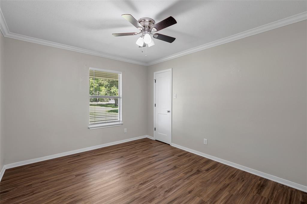 154 Longhorn Parkway Property Photo 23