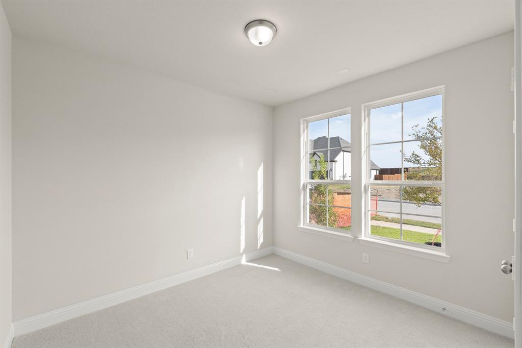 14506 Herschel Street Property Photo 4