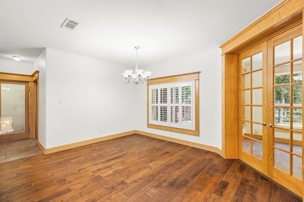 6373 Hidden Oaks Drive Property Photo 15