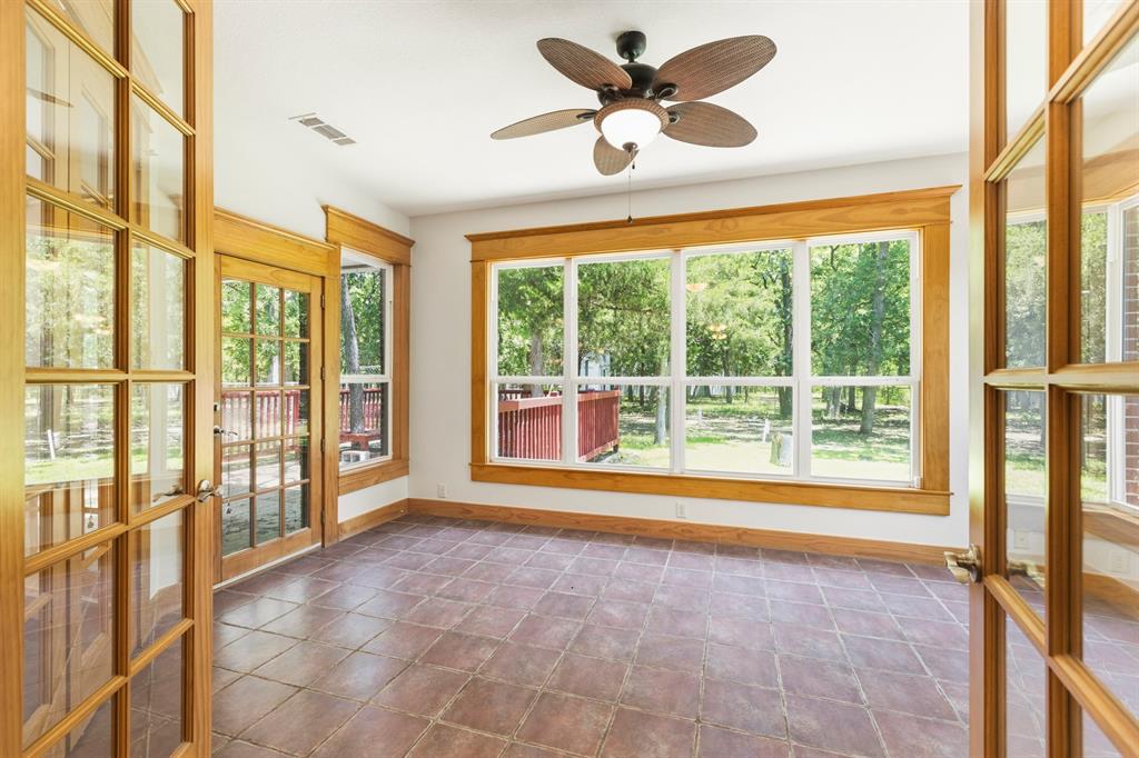 6373 Hidden Oaks Drive Property Photo 16
