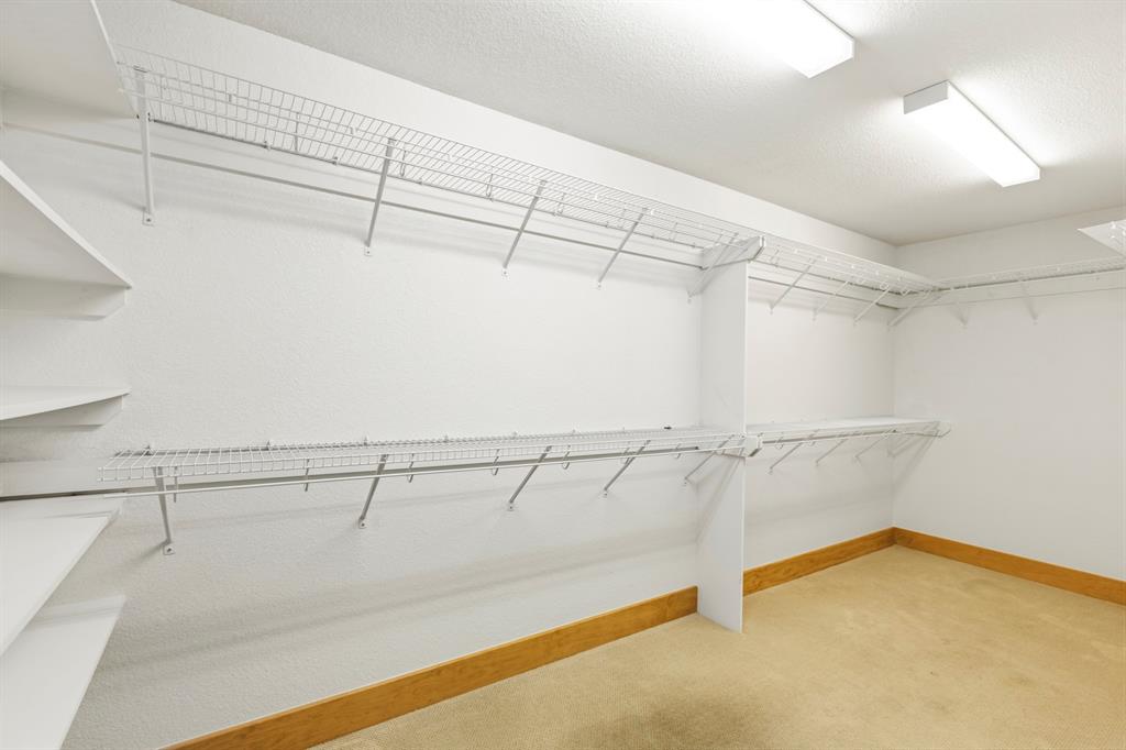 6373 Hidden Oaks Drive Property Photo 25