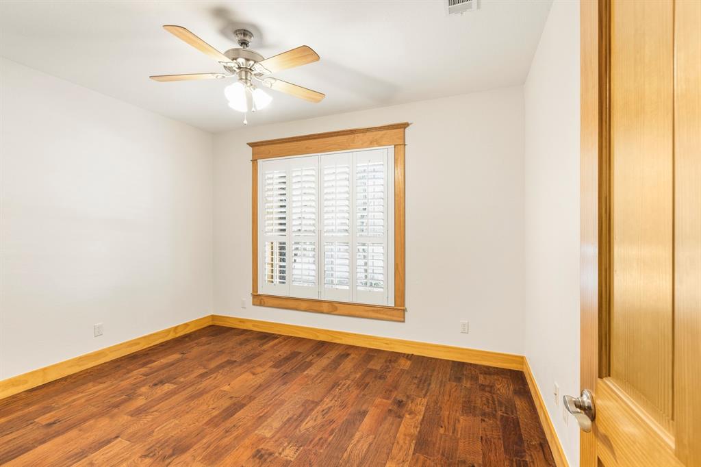 6373 Hidden Oaks Drive Property Photo 26