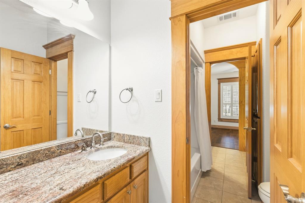6373 Hidden Oaks Drive Property Photo 31