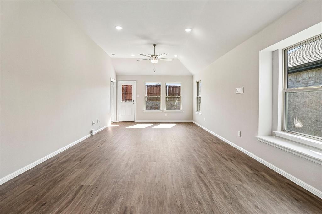 468 Tender Summit Property Photo 6