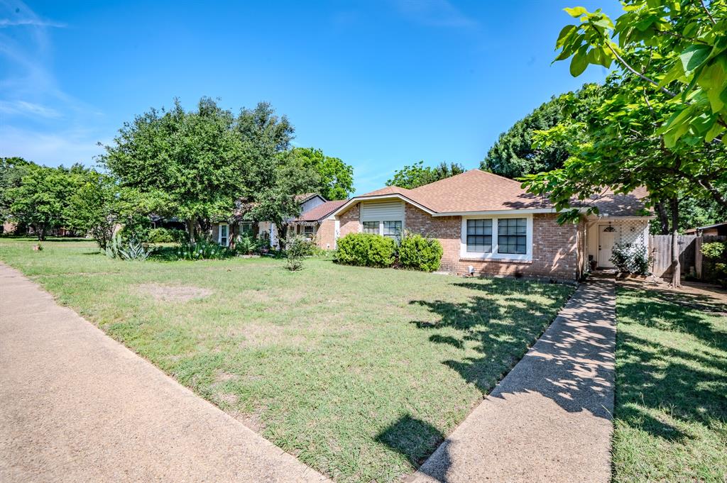 7105 Pineberry Road Property Photo 21