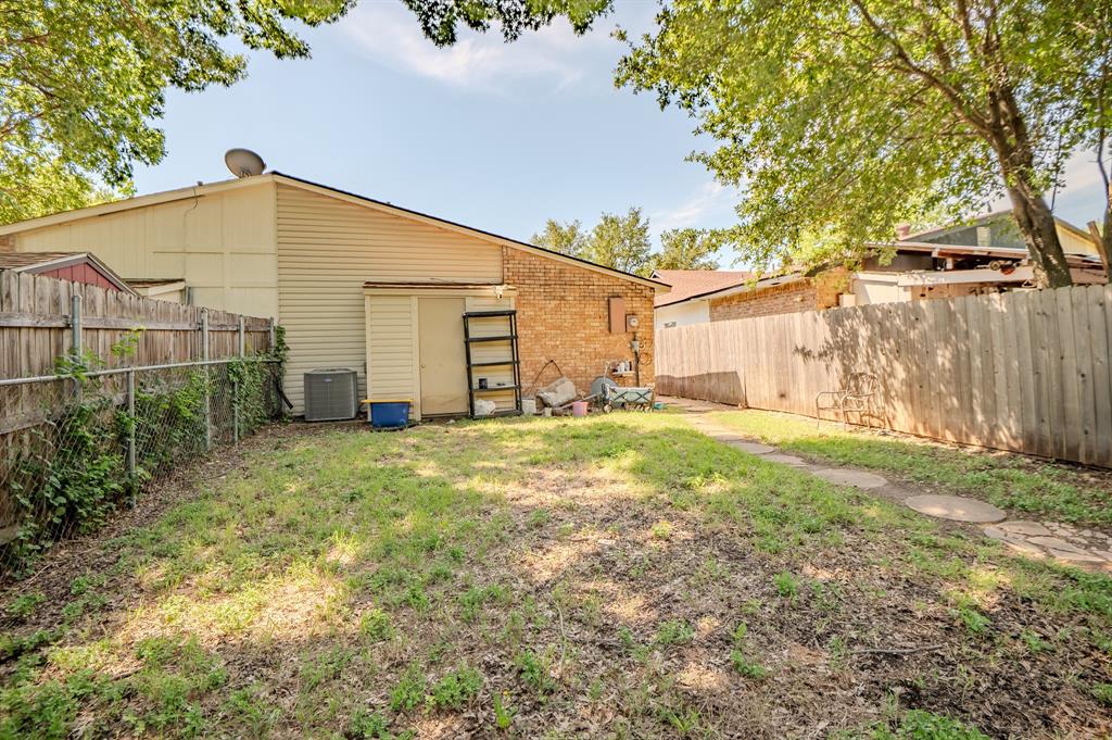 7105 Pineberry Road Property Photo 26