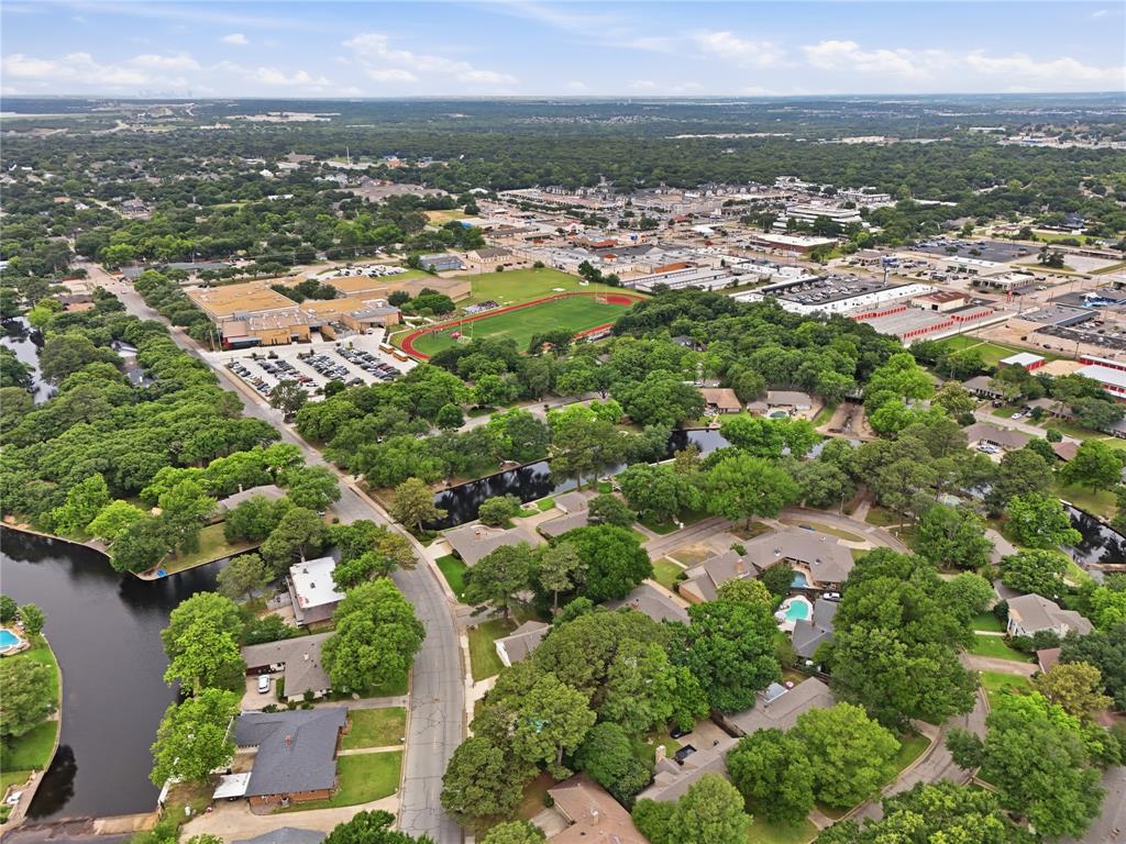 1726 Venetian Circle Property Photo 40