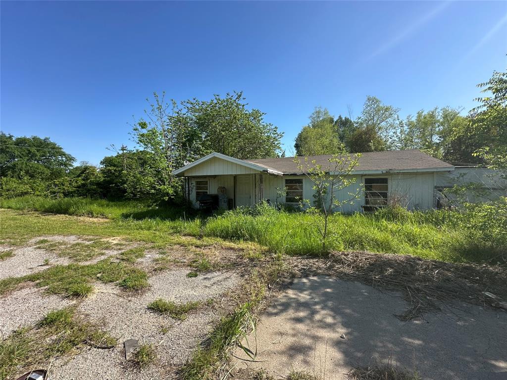 1726 County Road 279 Property Photo 1