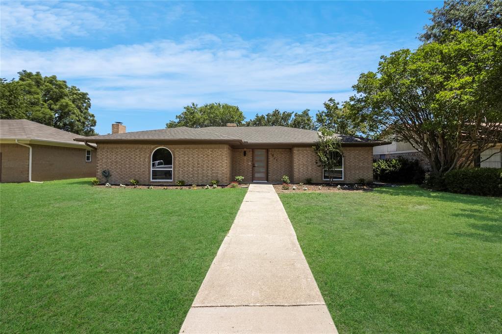 1821 El Paso Street Property Photo 1